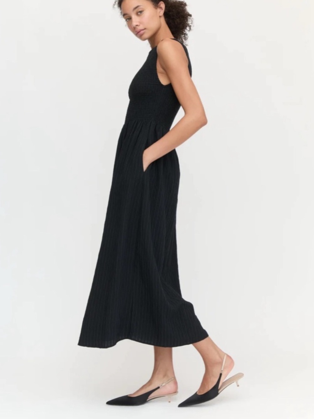 Hill House The Cosima Nap midi Dress size S Black Seersucker - Picture 3 of 9